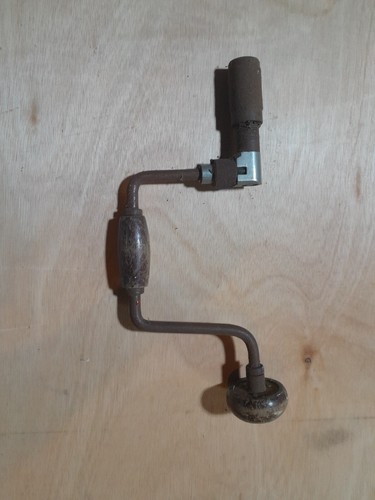 Ancienne chignole vilebrequin - chignole,