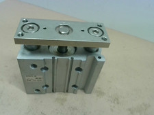 SMC MGPM40TN-50Z Pneumatique