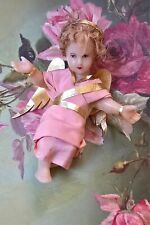 Beau poupée ancienne cire