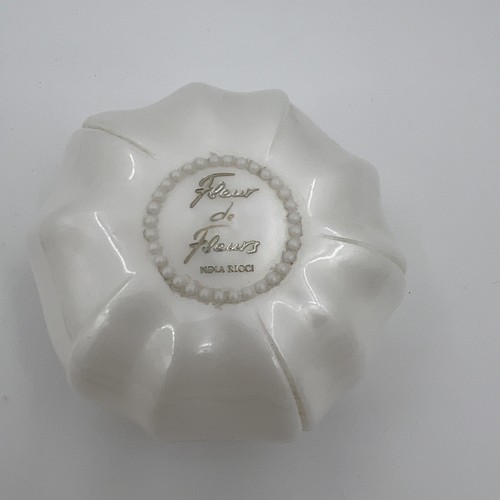 Boîte savon fleur - À, de