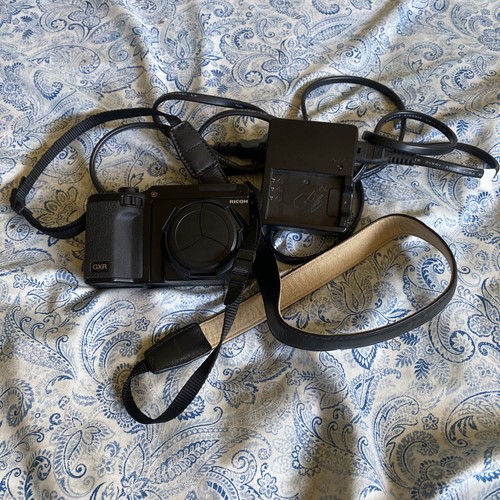 Near mint ricoh gxr digital - [near, mint]ricoh