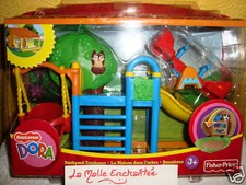 MAISON DANS L ARBRE AIRE DE