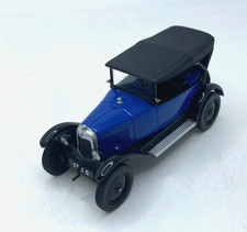 44005 UNIVERSAL HOBBIES /