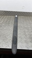 Baguette de porte avant droite