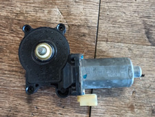 MOTEUR LEVE VITRE ARRIERE