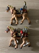 Lot de 2 Chevaux de pirate
