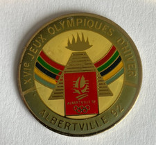 39 -  Pin's XVI ème JEUX