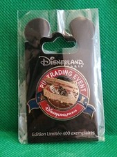 Disneyland Paris Pin Trading