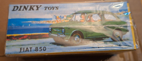 Fiat 850 dinky toys - toys, atlas