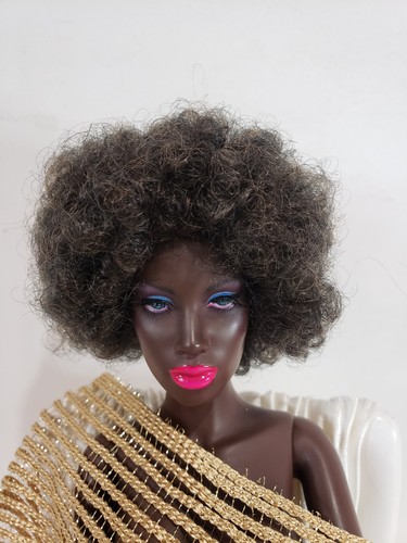 Short curly dark brown hair - curly,
