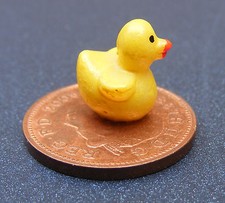 Poupées Maison Jaune