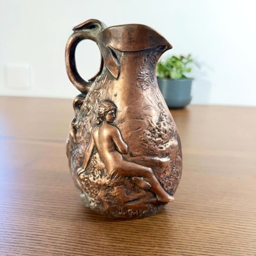 Pichet art nouveau - nouveau, signé