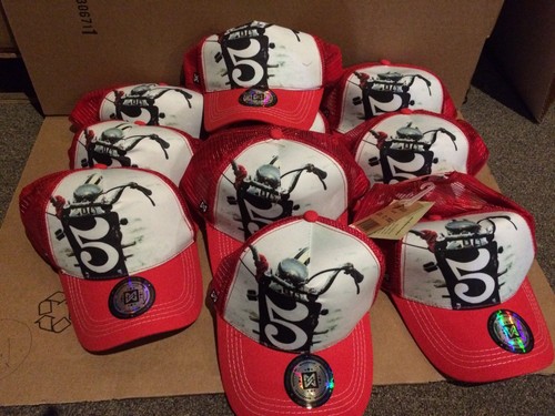 Lot hats makerwear red - 10, hats--makerwear