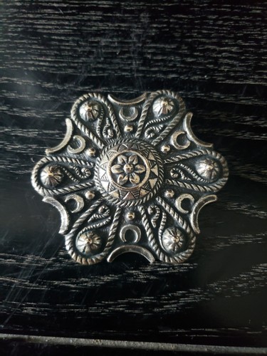 Broche berbère année - année, 60
