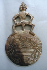 Sculpture, bas-relief ethnique