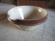 Ancien plat de cuisine en