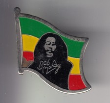 RARE PINS PIN'S ..  MUSIQUE