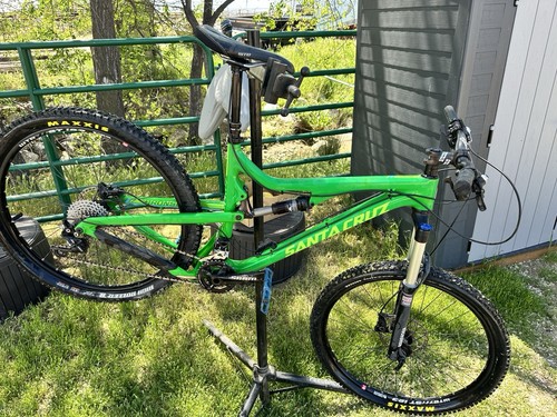 Santa cruz bronson - cruz, medium
