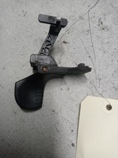 Poignee porte avant gauche