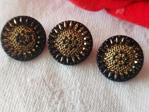 Trio petits boutons anciens - , en