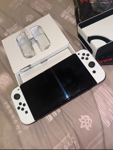 Nintendo switch modèle oled - nintendo,