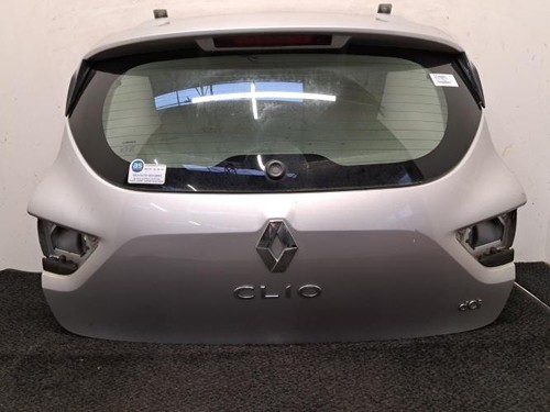 Malle hayon arriere renault - malle/hayon,