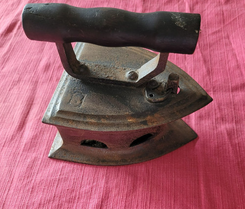 Antique ancien fer - ancien, a