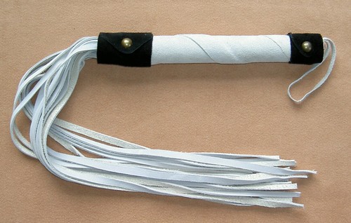 Martinet fetish cuir - fetish, daim