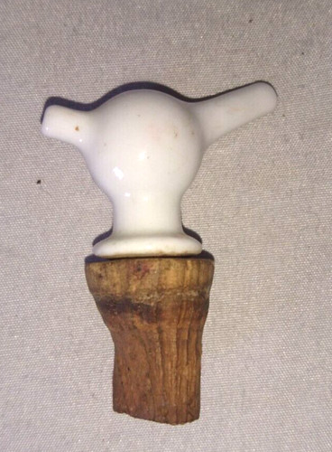 Ancien bouchon bec doseur - ancien,