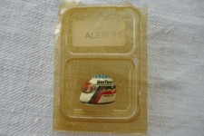 pin's pins F1 formule 1  demi casque miniature FERRARI Jean ALESI 1995