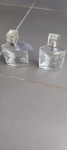 Lot flacons de - 2, parfum