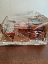 Meubles De Maison De Poupée 