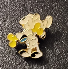 Pin’s BD Dessin Animé Goscinny Uderzo Idéfix avec son Os Signé Corner Rare (1586