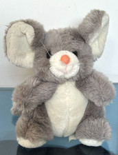 Peluche souris grise et blanche