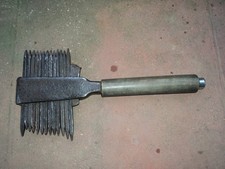 ANCIEN OUTIL MARTEAU DE