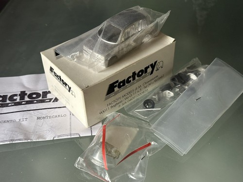 Rare kit neuf factory - 1/43,