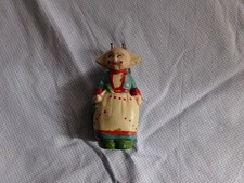 tres rare tricotin becassine en biscuit des années 25/30