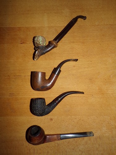 Lot pipes bois résine - en,