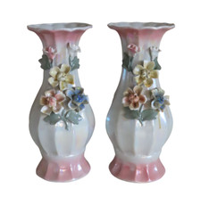 VASE EN CERAMIQUE DECOR FLORAL RELIEF VINTAGE LA PAIRE