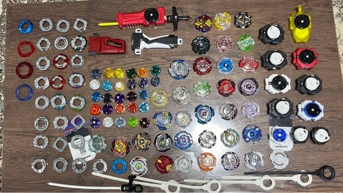 Lot beyblade avec lanceur - lot,