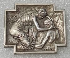 BELLE ET RARE MEDAILLE par LALIQUE ASSOCIATION DES DAMES FRANÇAISES CROIX-ROUGE