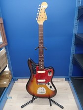 Guitare électrique FENDER