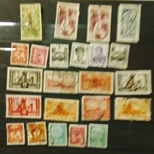 23 timbres Sarre (ref C)