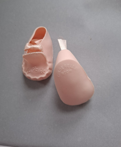 Chaussures poupée - chaussures,
