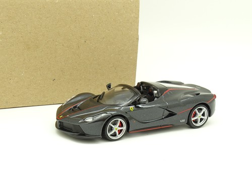 Burago ferrari - burago,
