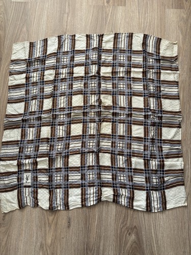 Foulard yves saint laurent - yves,