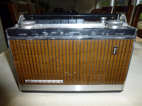 Ancien poste transistor - poste,