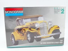 MONOGRAM 1/24 MAQUETTE KIT '32 FORD ROADSTER STREET ROD #2718 NEUF SOUS BLISTER