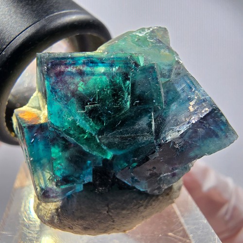 Spécimen cube fluorite - de,