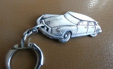 Ancien porte clé Automobile